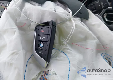 2022 BMW X3 xDrive30I z USA, uszkodzony, nr VIN 5UX53DP0XN9J20450